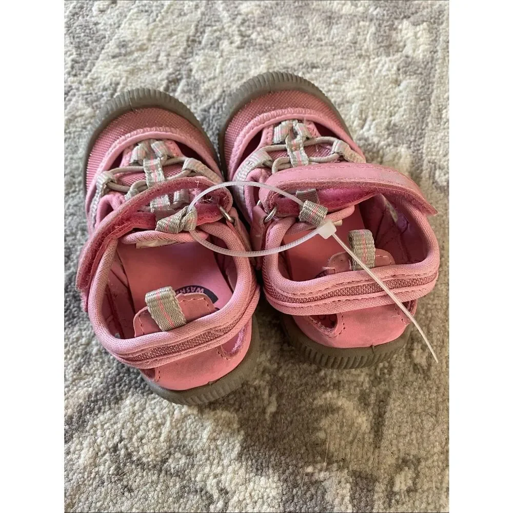 OshKosh B'gosh Pink Closed-Toe Kids Sandals